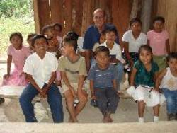 El domingo, encuentro con el misionero Alfonso Ruescas